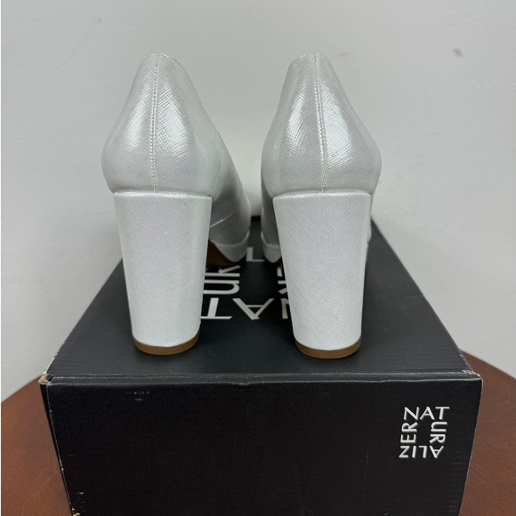Naturalizer Berlin Pump in Silver Crosshatch Synthetic Size 8 - Picture 5 of 7